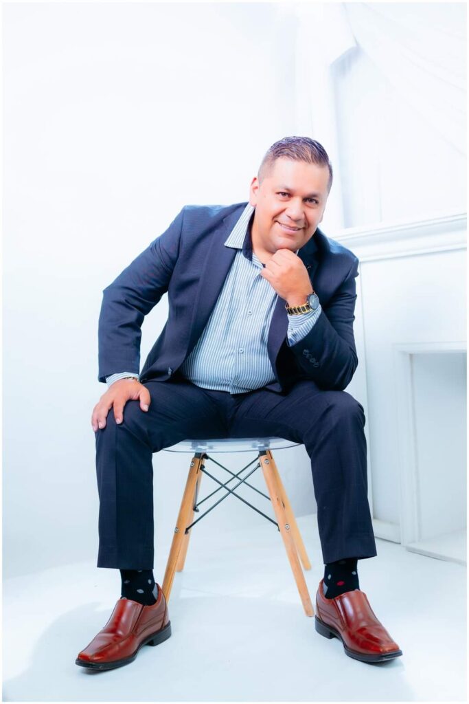 Roy-Esquivel-La-propuesta-perfecta